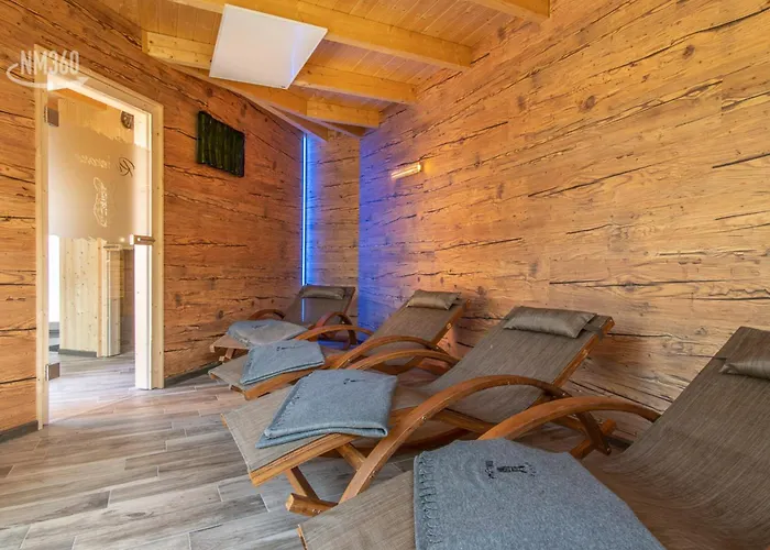 Daire Traumhaftes - Odins Blick 24 - Exklusive Strandlage, Gartenanlage, Sauna Lobbe