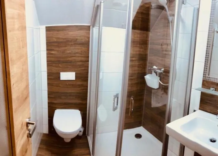 Daire Traumhaftes - Odins Blick 24 - Exklusive Strandlage, Gartenanlage, Sauna